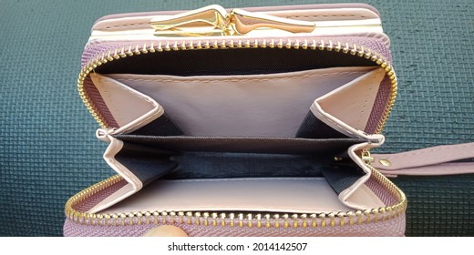 Detail Gambar Dompet Kosong Nomer 33