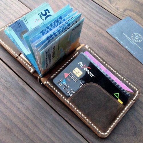 Detail Gambar Dompet Pria Nomer 44