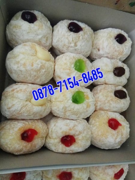 Detail Gambar Donat Aneka Rasa Nomer 30