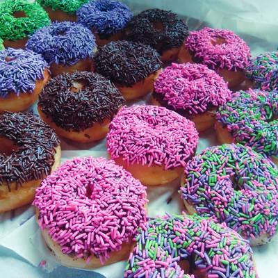 Detail Gambar Donat Meses Warna Warni Nomer 11