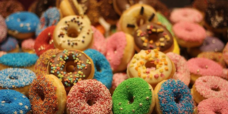 Detail Gambar Donat Meses Warna Warni Nomer 30