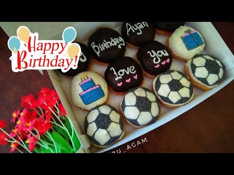 Detail Gambar Donat Ulang Tahun Nomer 33