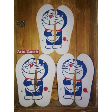 Detail Gambar Doraemon Di Sandal Swallow Nomer 15