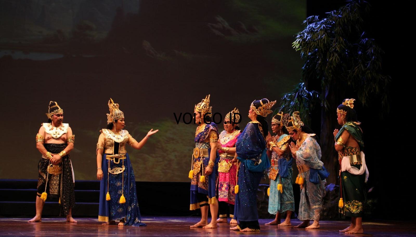 Detail Gambar Dua Dimensi Gambar Teater Tradisional Indonesia Nomer 12