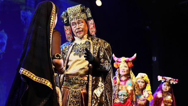 Detail Gambar Dua Dimensi Gambar Teater Tradisional Indonesia Nomer 3