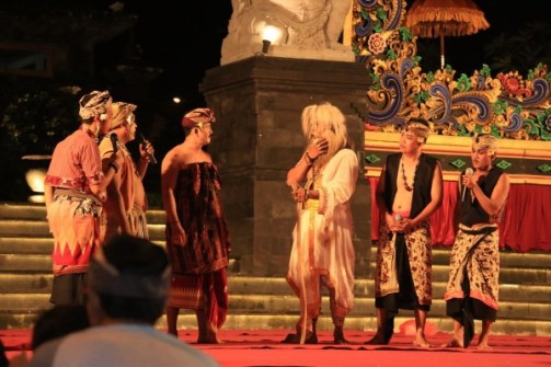 Detail Gambar Dua Dimensi Gambar Teater Tradisional Indonesia Nomer 50