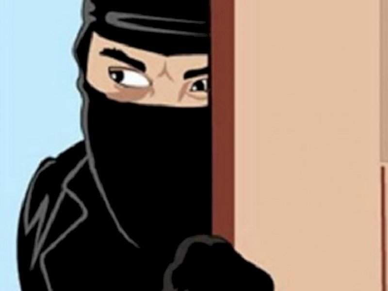 Detail Gambar Dua Orang Keluar Rumah Animasi Nomer 22