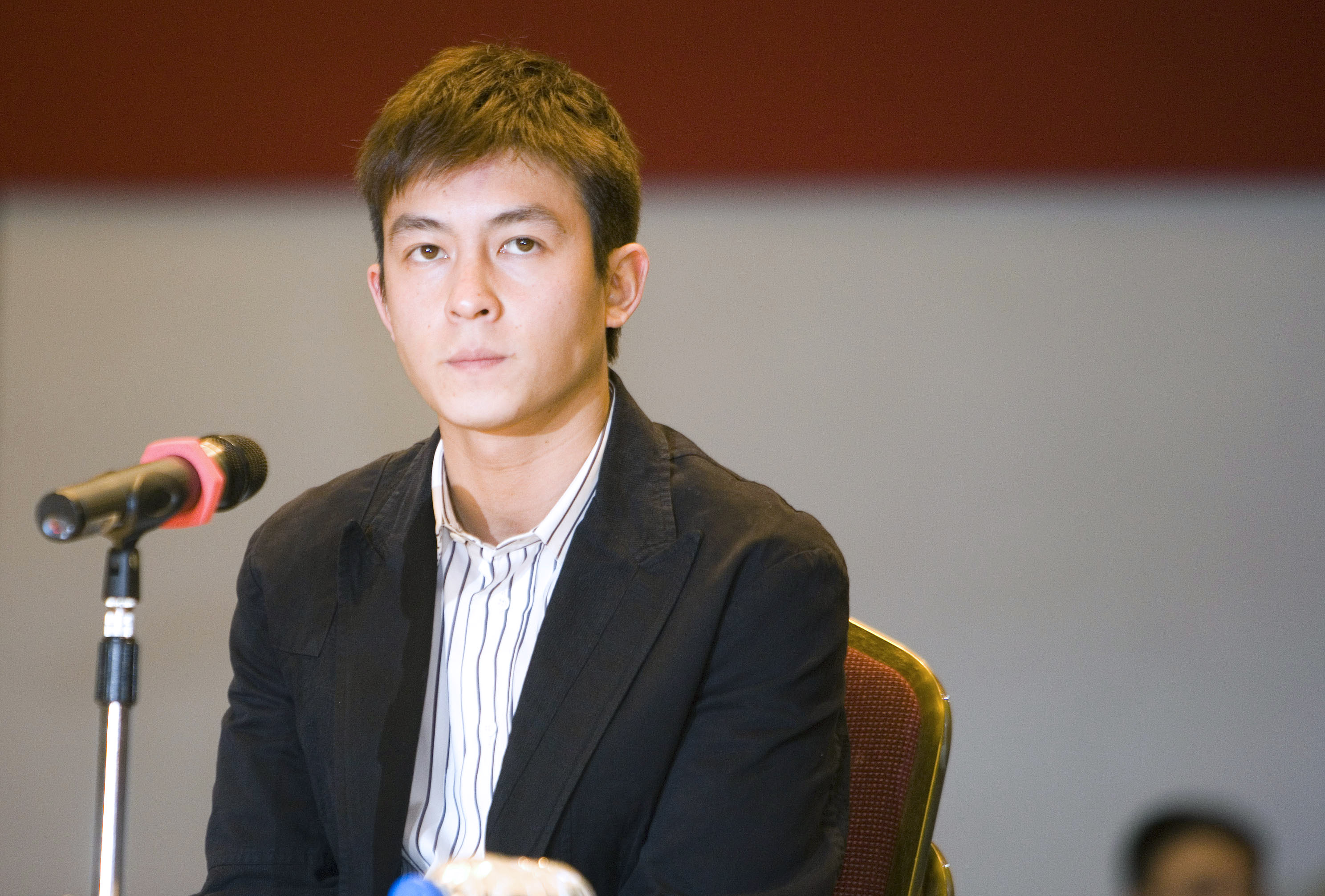 Detail Gambar Edison Chen Nomer 37