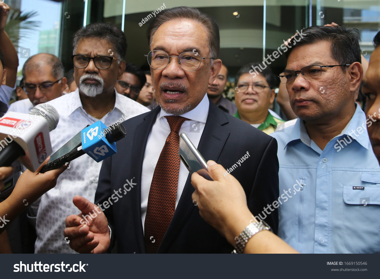 Detail Gambar Edit Anwar Ibrahim Nomer 6