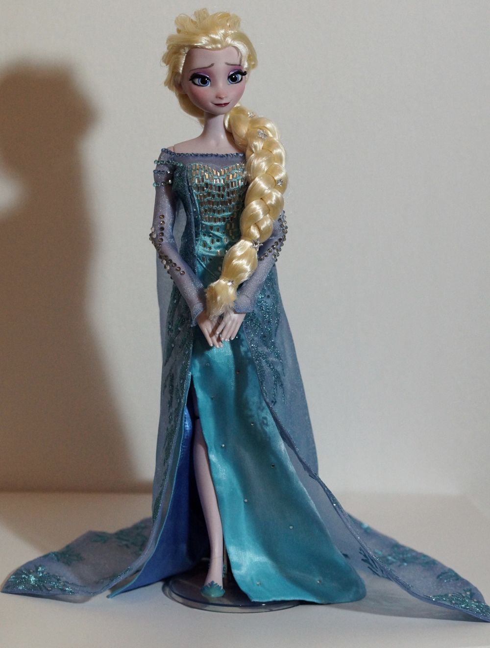 Detail Gambar Elsa Gambar Barbie Nomer 7