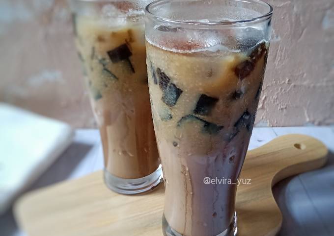 Detail Gambar Es Cappucino Cincau Nomer 22