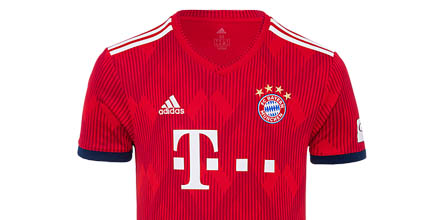 Detail Bayern Away Kit 18 19 Nomer 6