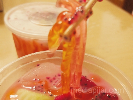 Detail Gambar Es Mie Ramen Nomer 8
