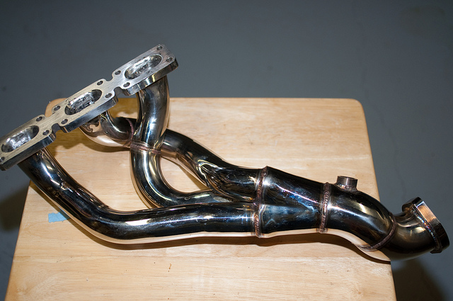 Detail Gambar Exhaust Manifold Nomer 27