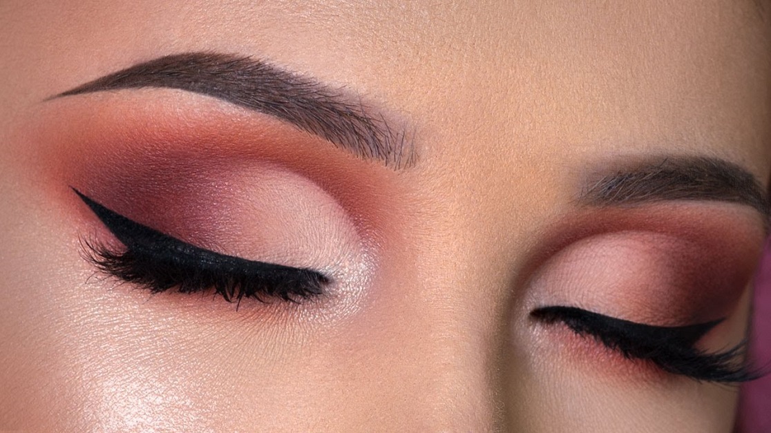 Detail Gambar Eyeshadow Di Mata Nomer 8