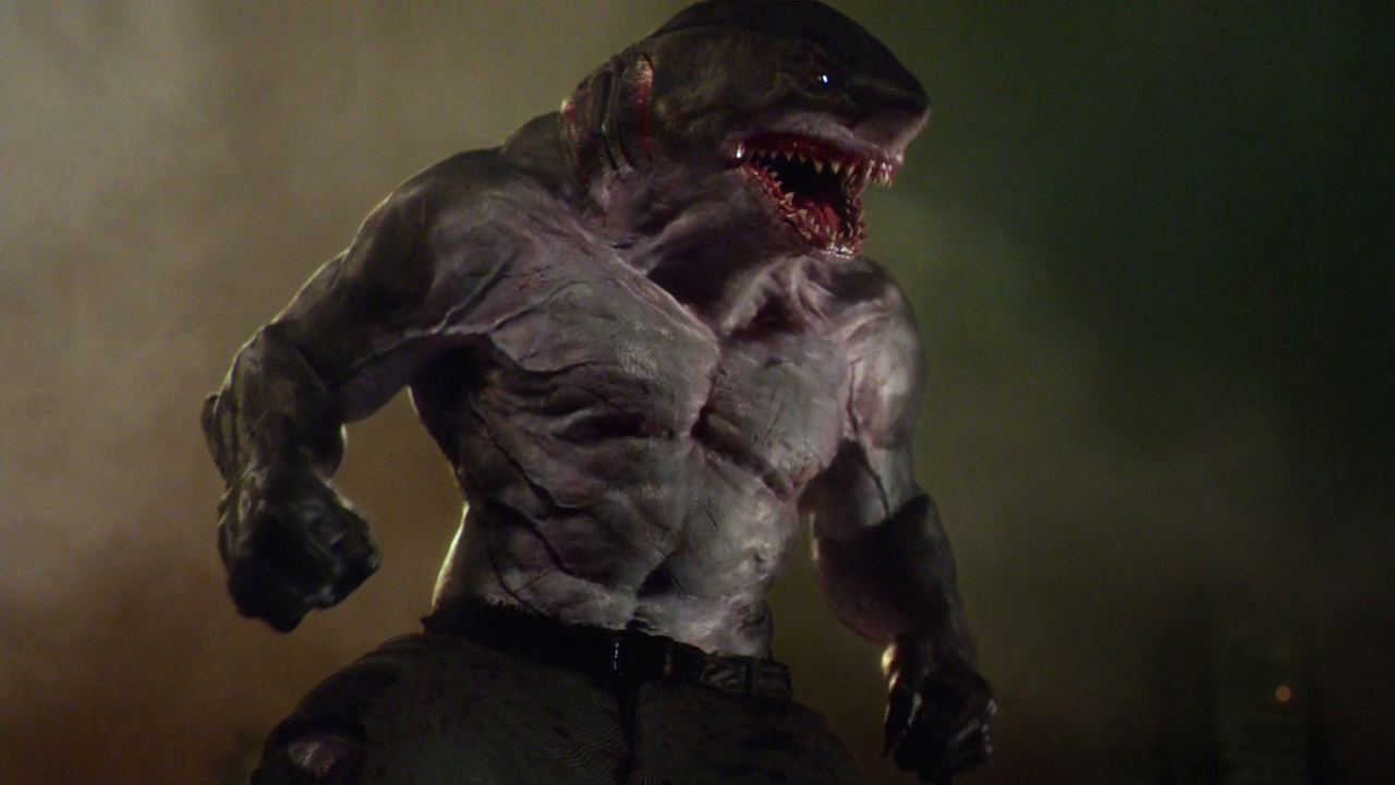 Detail Gambar Flash Vs King Shark Nomer 24