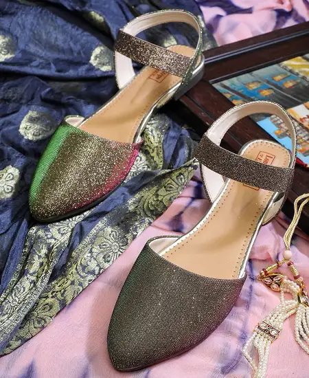 Detail Gambar Flat Shoes Nomer 34