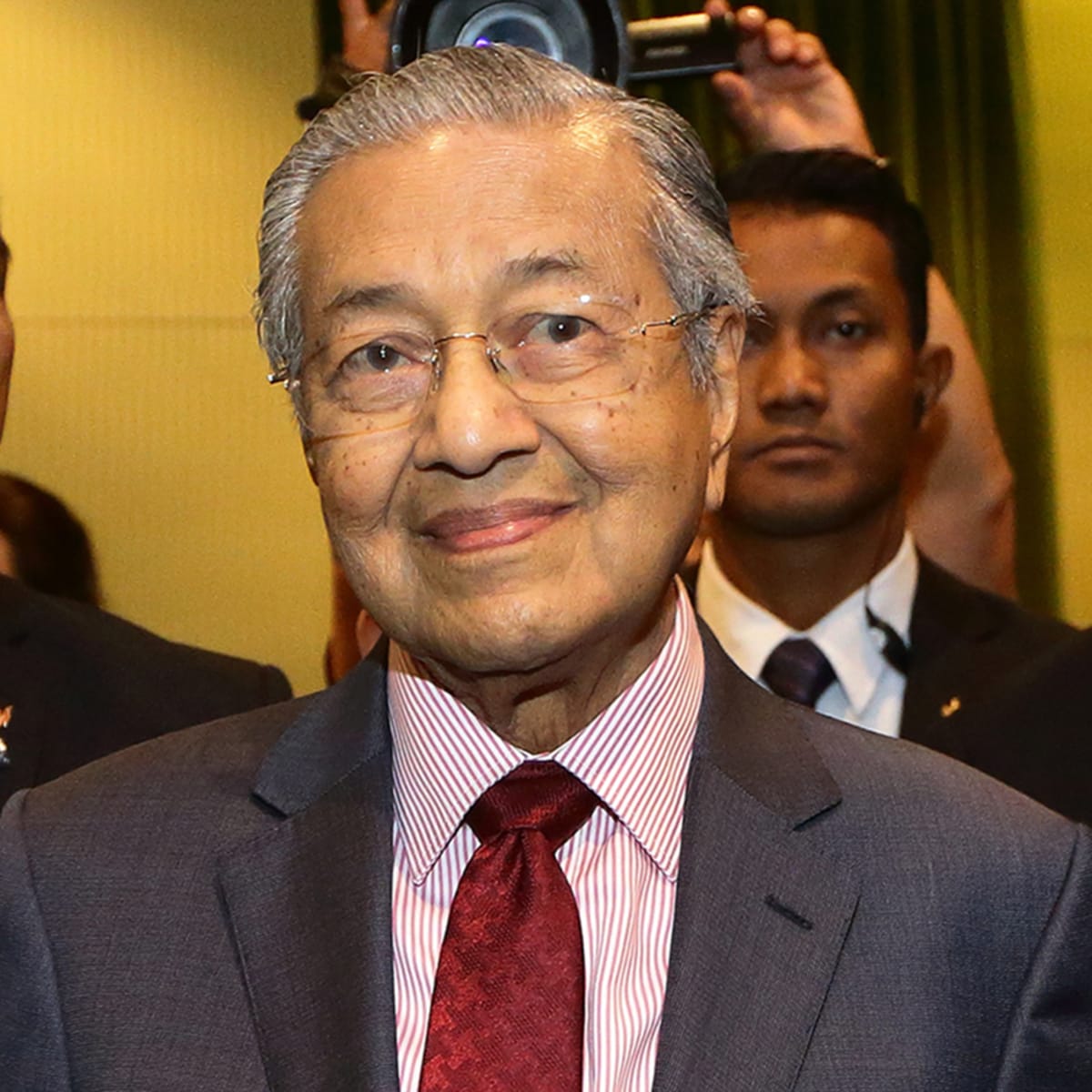 Detail Gambar Formal Mahathir Nomer 13