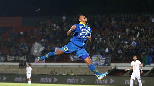 Detail Gambar Foto Febri Hariyadi Laga Persib Bandung Hari Ini Nomer 31