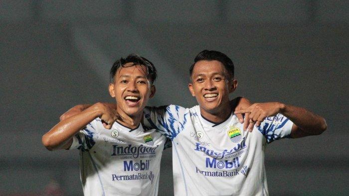 Detail Gambar Foto Febri Hariyadi Laga Persib Bandung Hari Ini Nomer 52