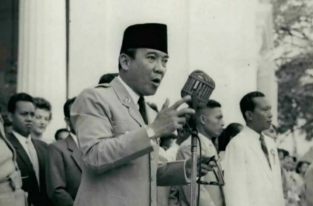 Detail Gambar Foto Ir Soekarno Nomer 2