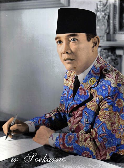 Detail Gambar Foto Ir Soekarno Nomer 35