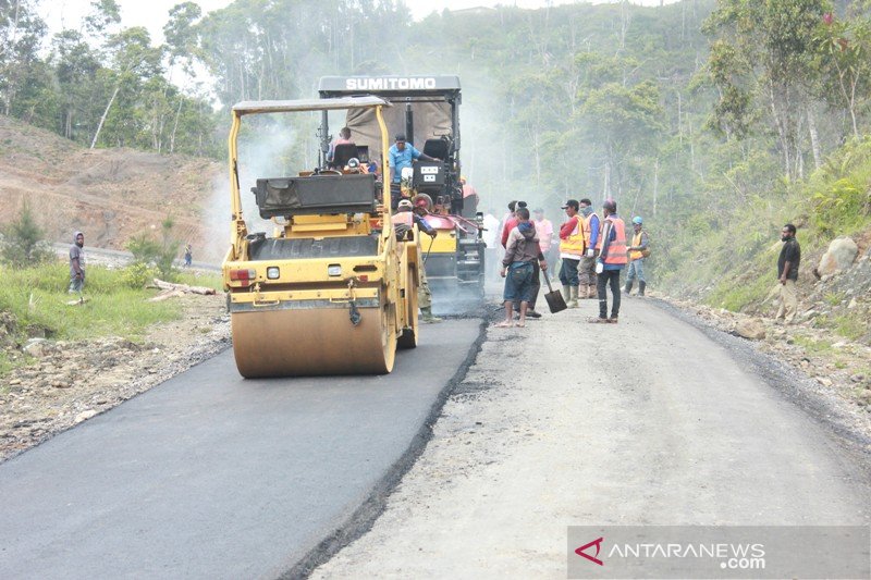Detail Gambar Foto Jalan Trans Papua Nomer 15