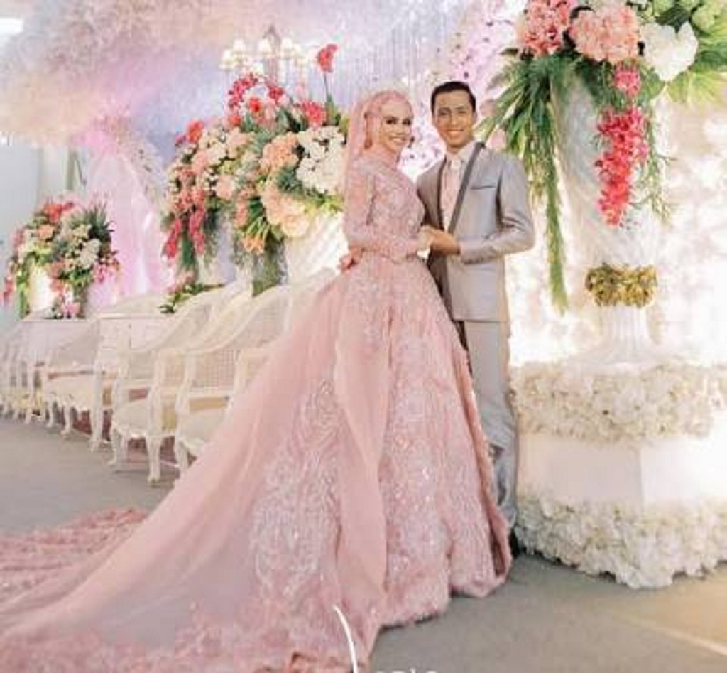 Detail Gambar Foto Pengantin Nomer 40