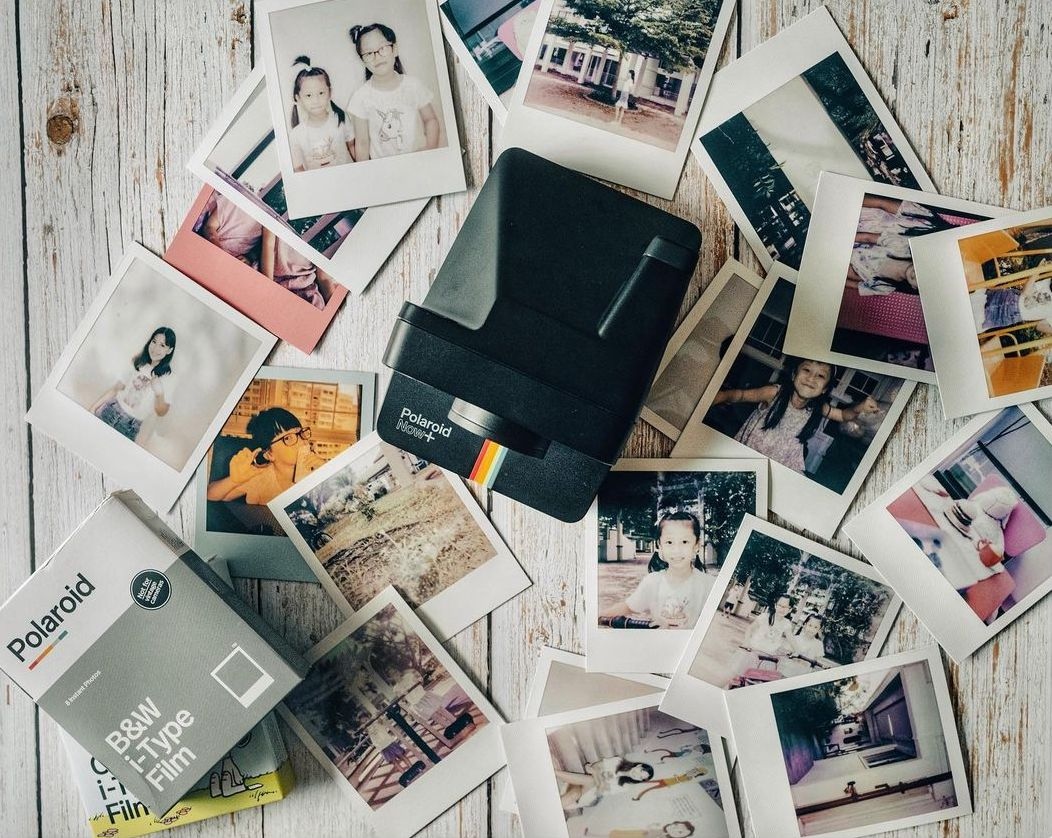 Detail Gambar Foto Polaroid Nomer 37