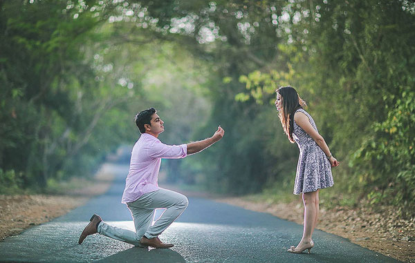 Detail Gambar Foto Prewedding Outdoor Nomer 15