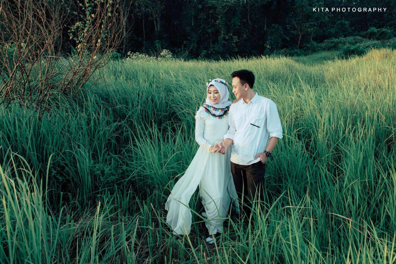 Detail Gambar Foto Private Gambar Foto Prewedding Hijab Nomer 2