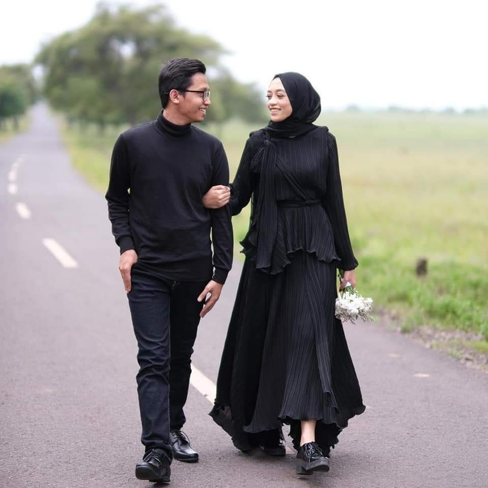 Detail Gambar Foto Private Gambar Foto Prewedding Hijab Nomer 22