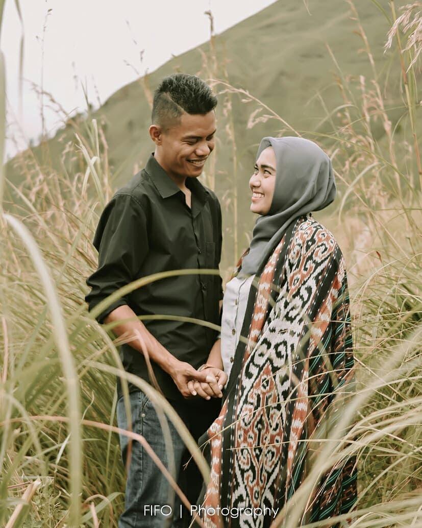 Detail Gambar Foto Private Gambar Foto Prewedding Hijab Nomer 4