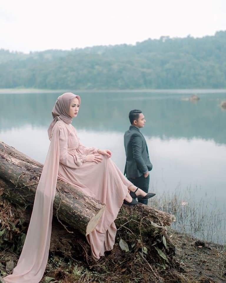 Detail Gambar Foto Private Gambar Foto Prewedding Hijab Nomer 9