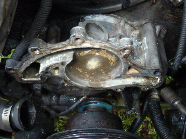 Detail Gambar Foto Water Pump Land Rover Series 2a Nomer 42