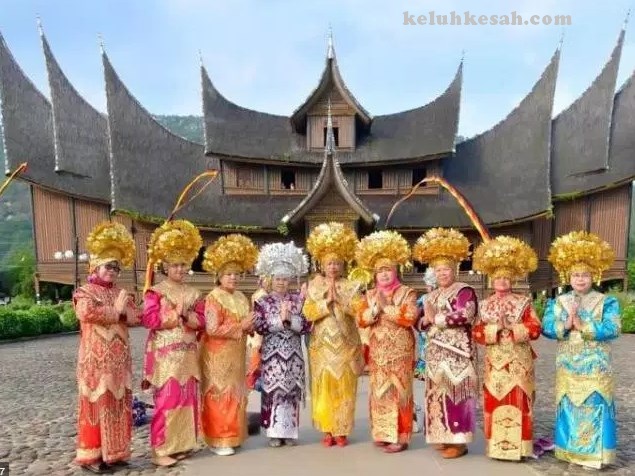 Detail Contoh Budaya Asing Yang Positif Nomer 14