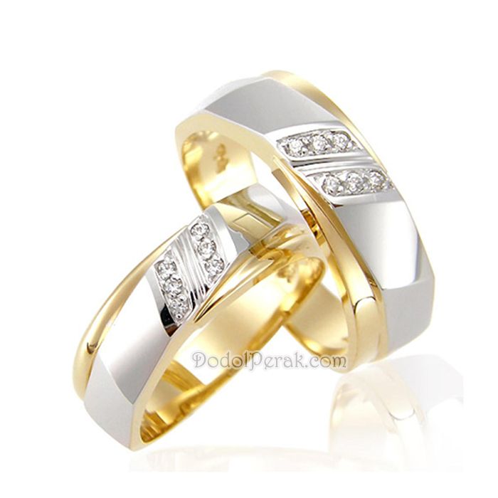 Detail Contoh Cincin Tunangan Nomer 37