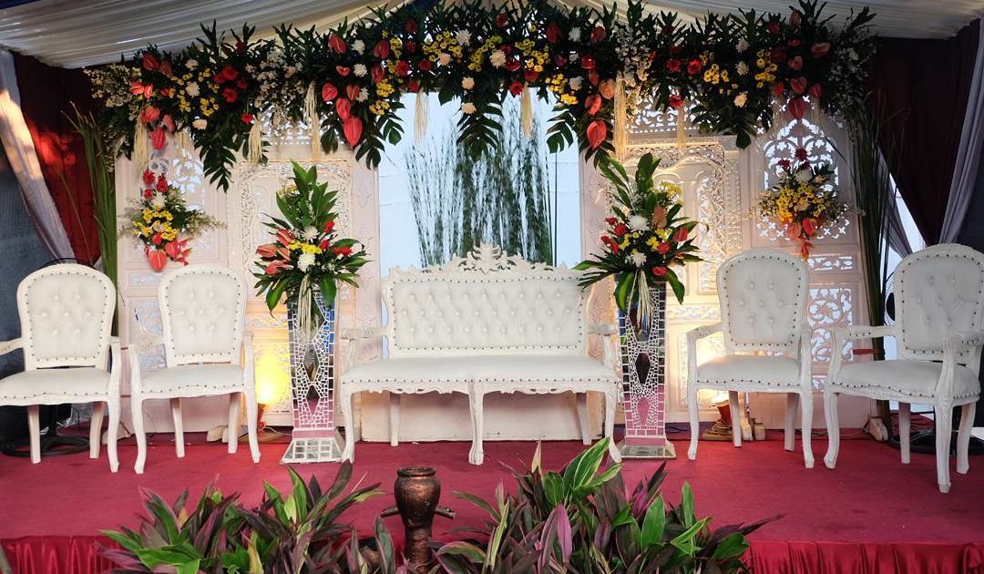 Detail Contoh Dekorasi Pernikahan Sederhana Nomer 10