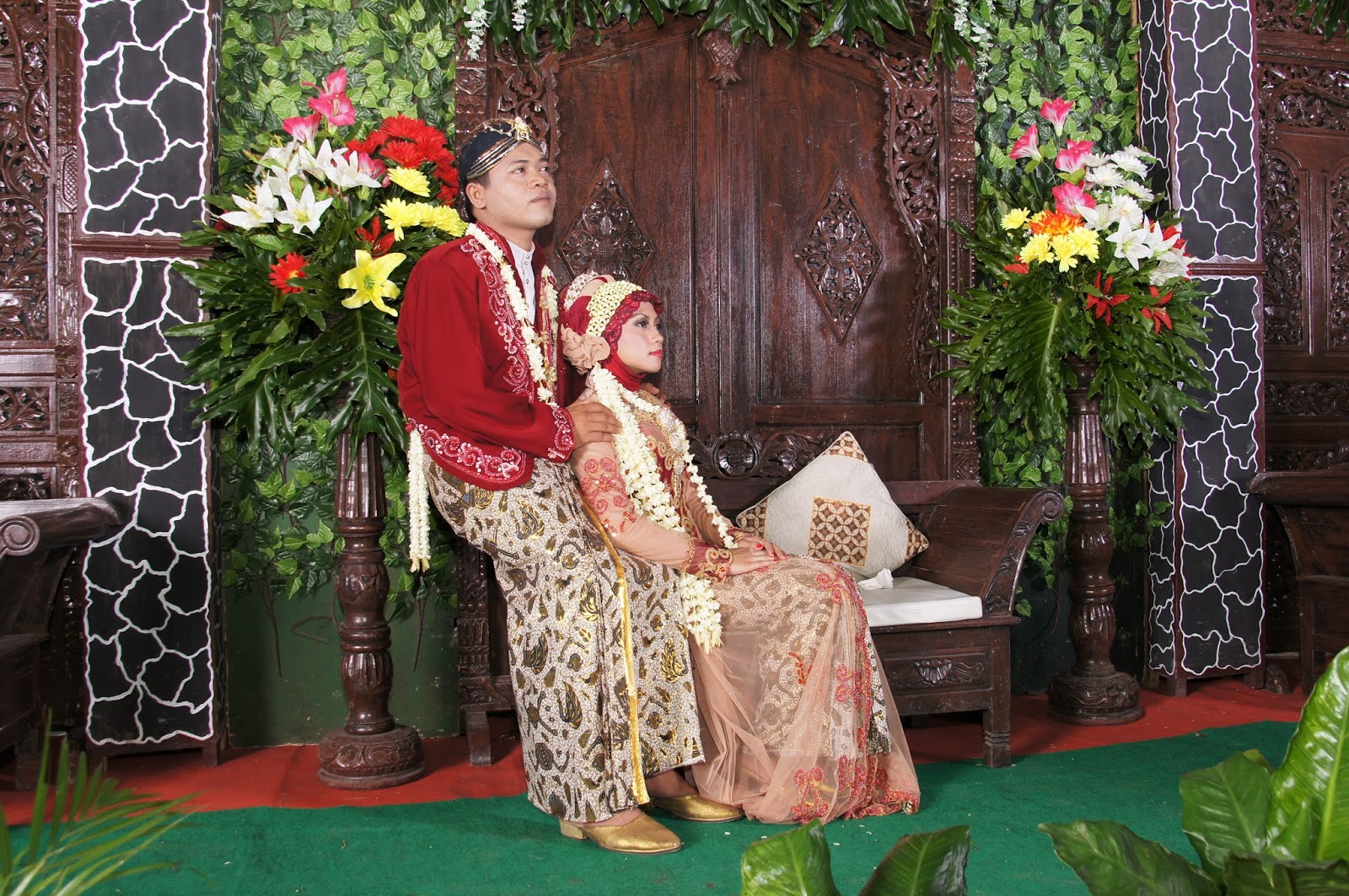 Detail Contoh Desain Foto Wedding Nomer 26