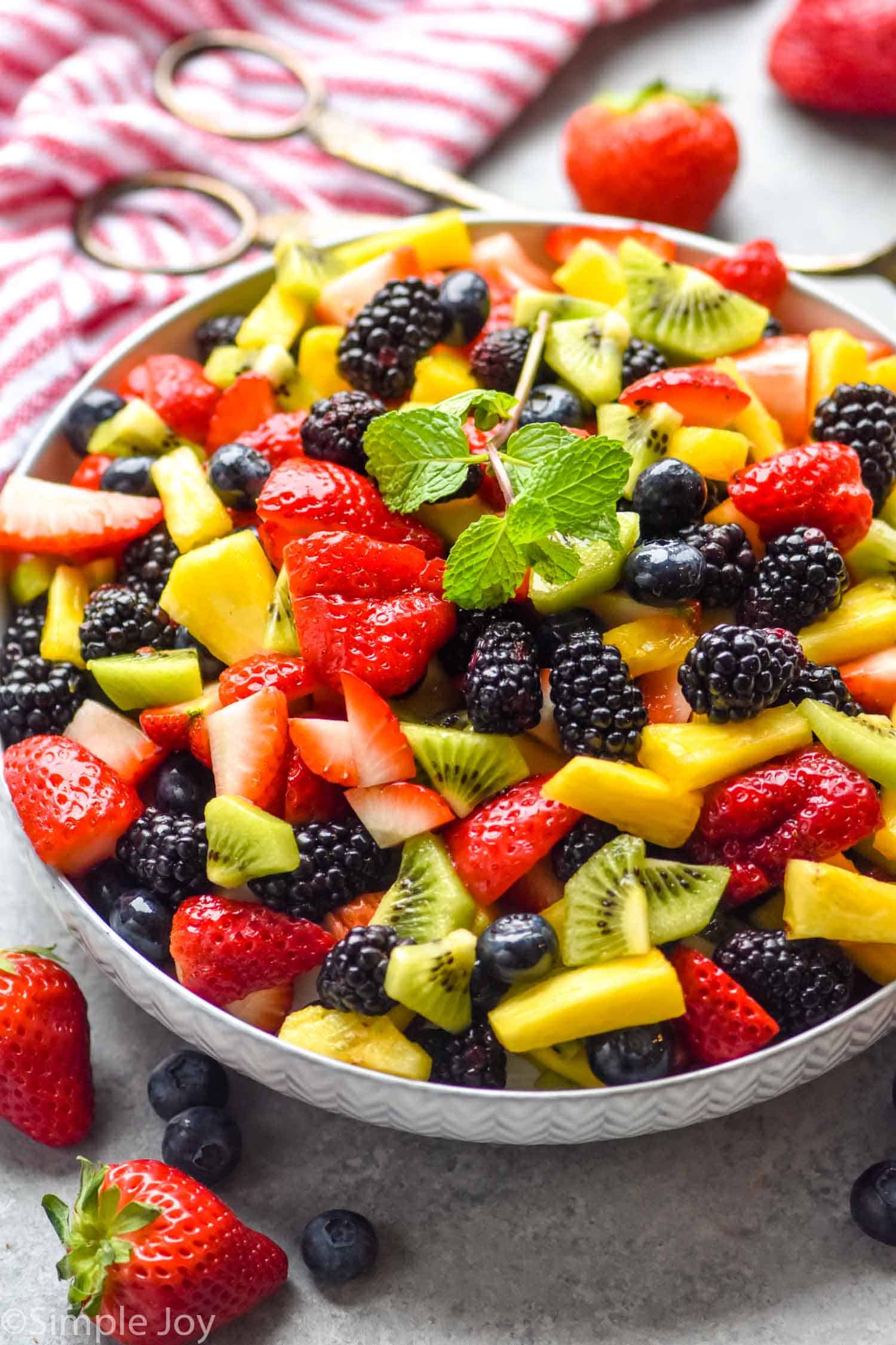 Detail Gambar Fruit Salad Nomer 17