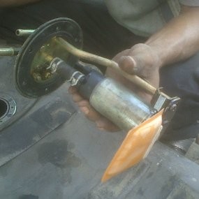 Detail Gambar Fuel Pump Mobil Nomer 18