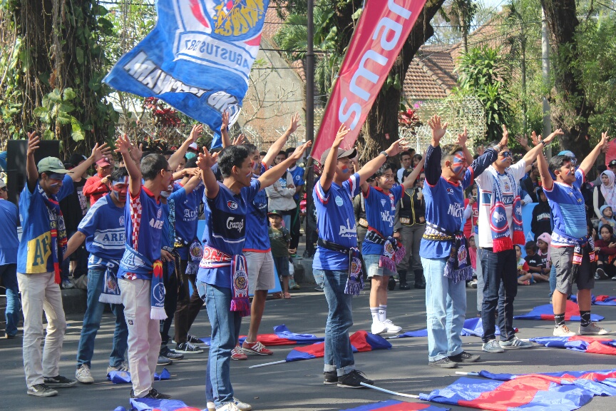 Detail Gambar Gambar Aremania Nomer 14