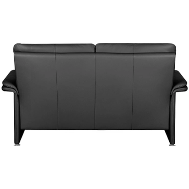 Detail Sofa Vor Fenster Nomer 13