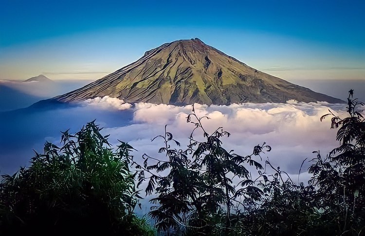 Detail Gambar Gambar Gunung Nomer 4