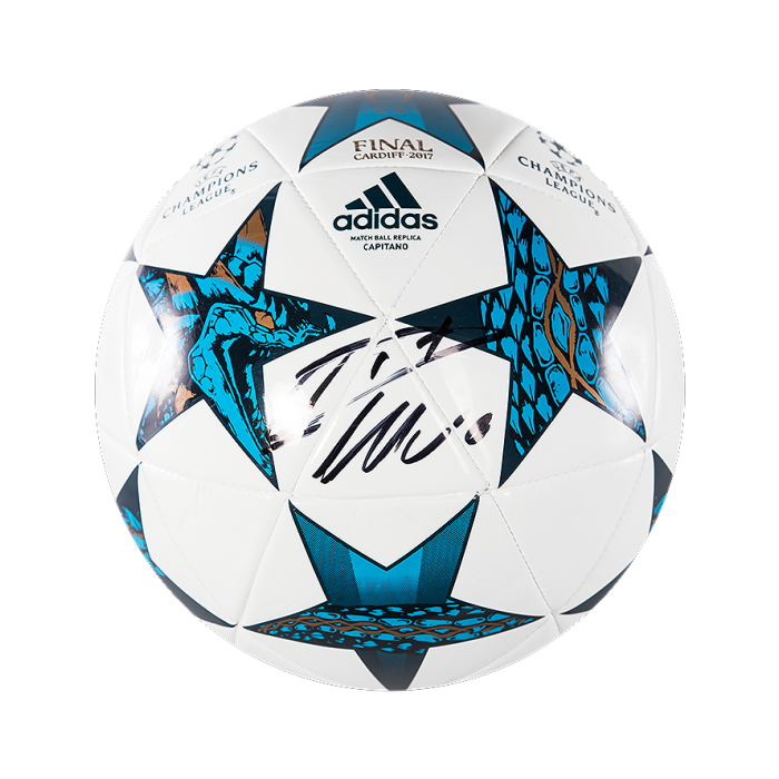 Detail Ronaldo Ball Nomer 8