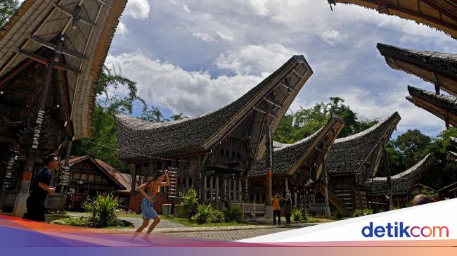 Detail Gambar Gambar Rumah Adat Indonesia Nomer 40