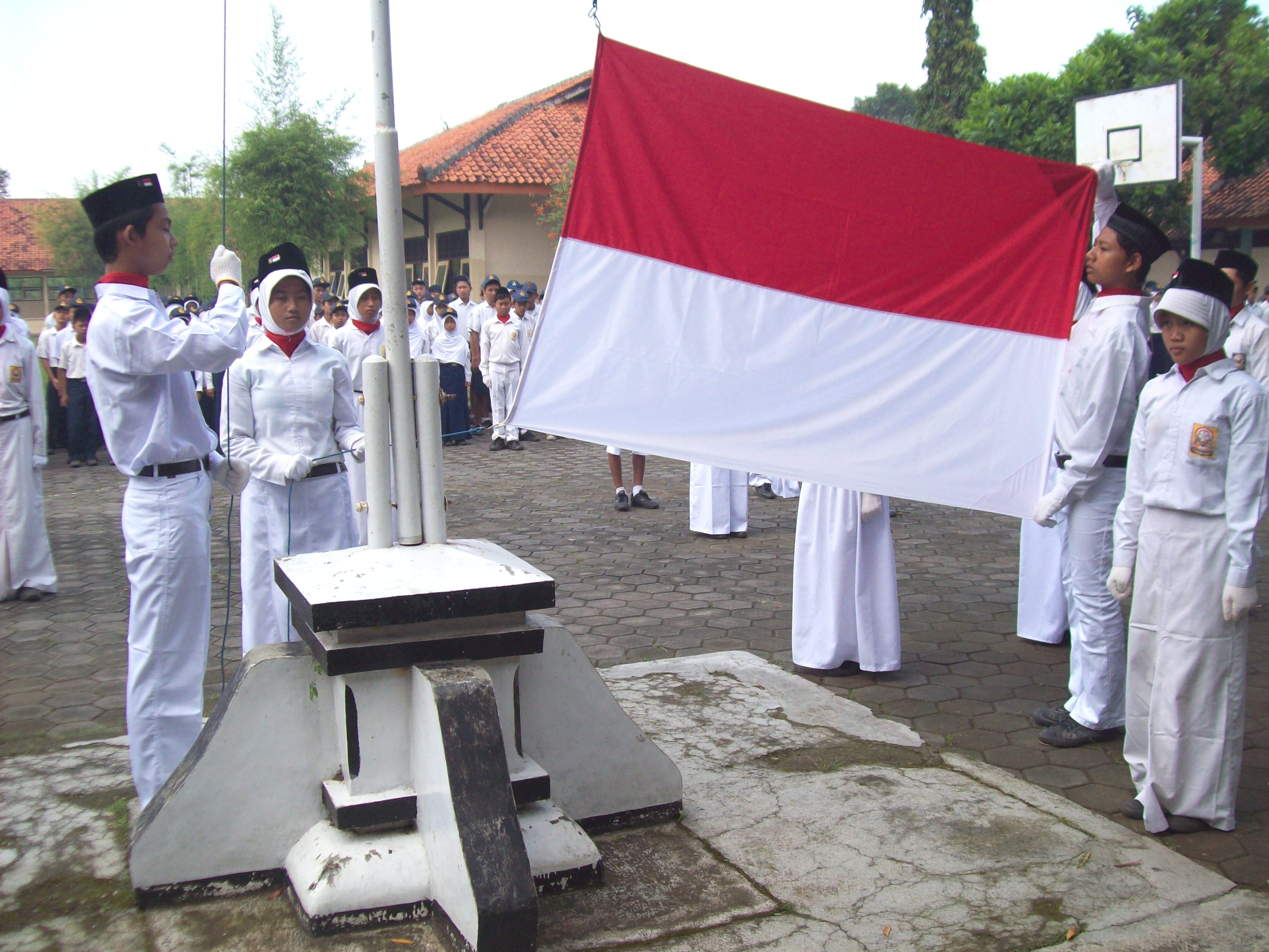 Detail Gambar Gambar Tentang Kegiatan Sekolah Nomer 12