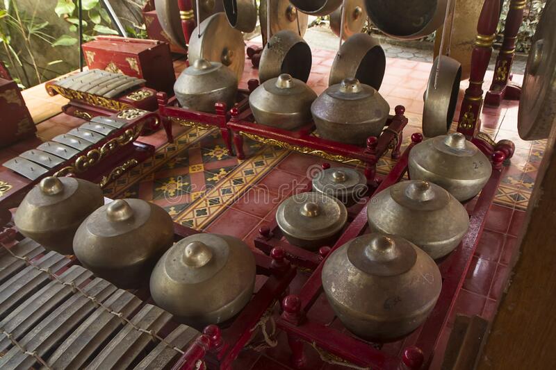 Detail Gambar Gamelan Kempuang Nomer 37