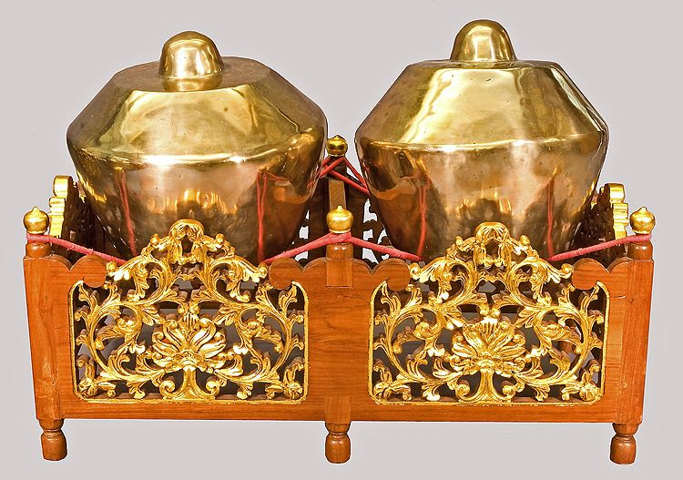 Detail Gambar Gamelan Rebab Nomer 18