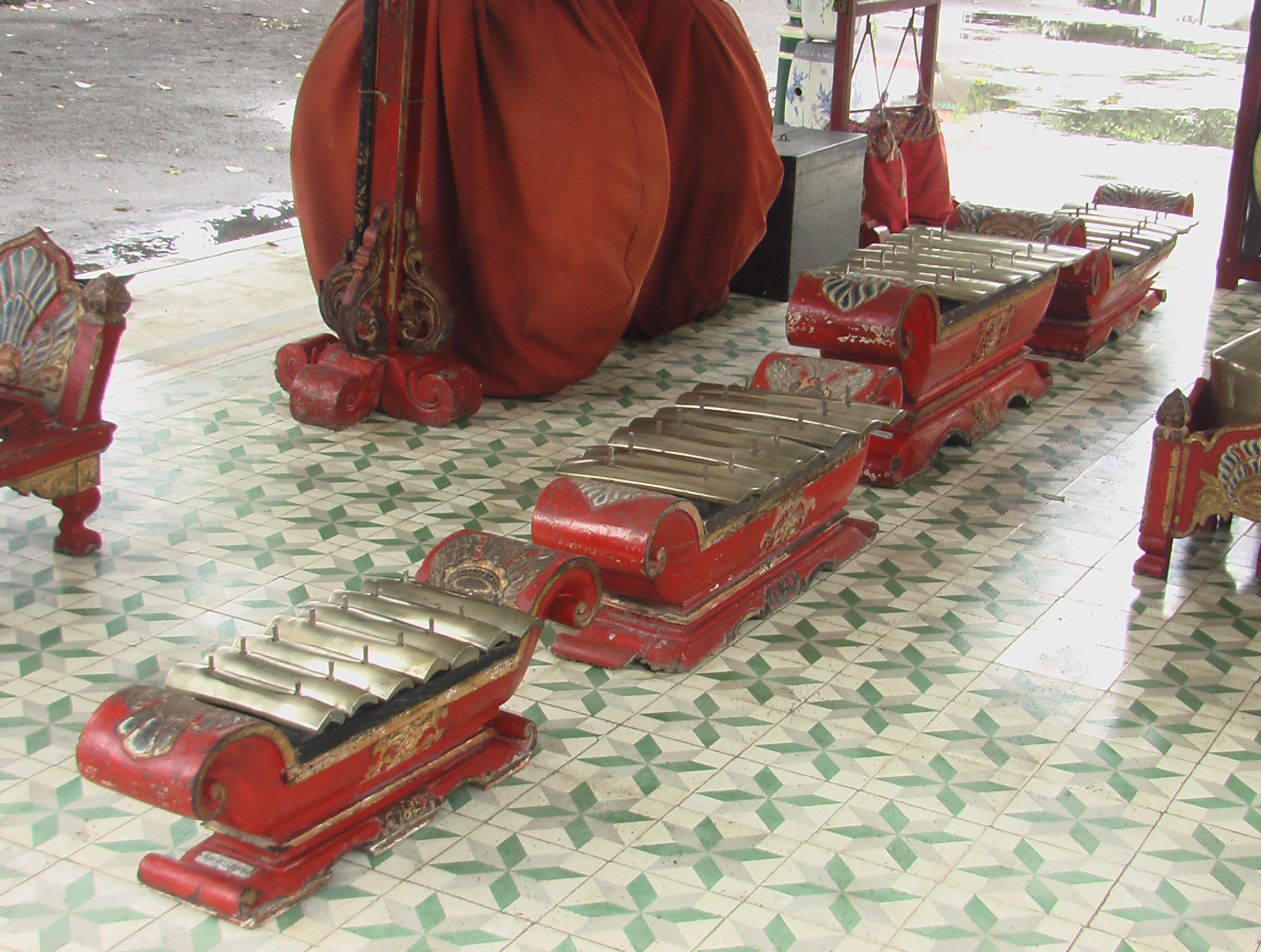 Detail Gambar Gamelan Saron Barung Nomer 30